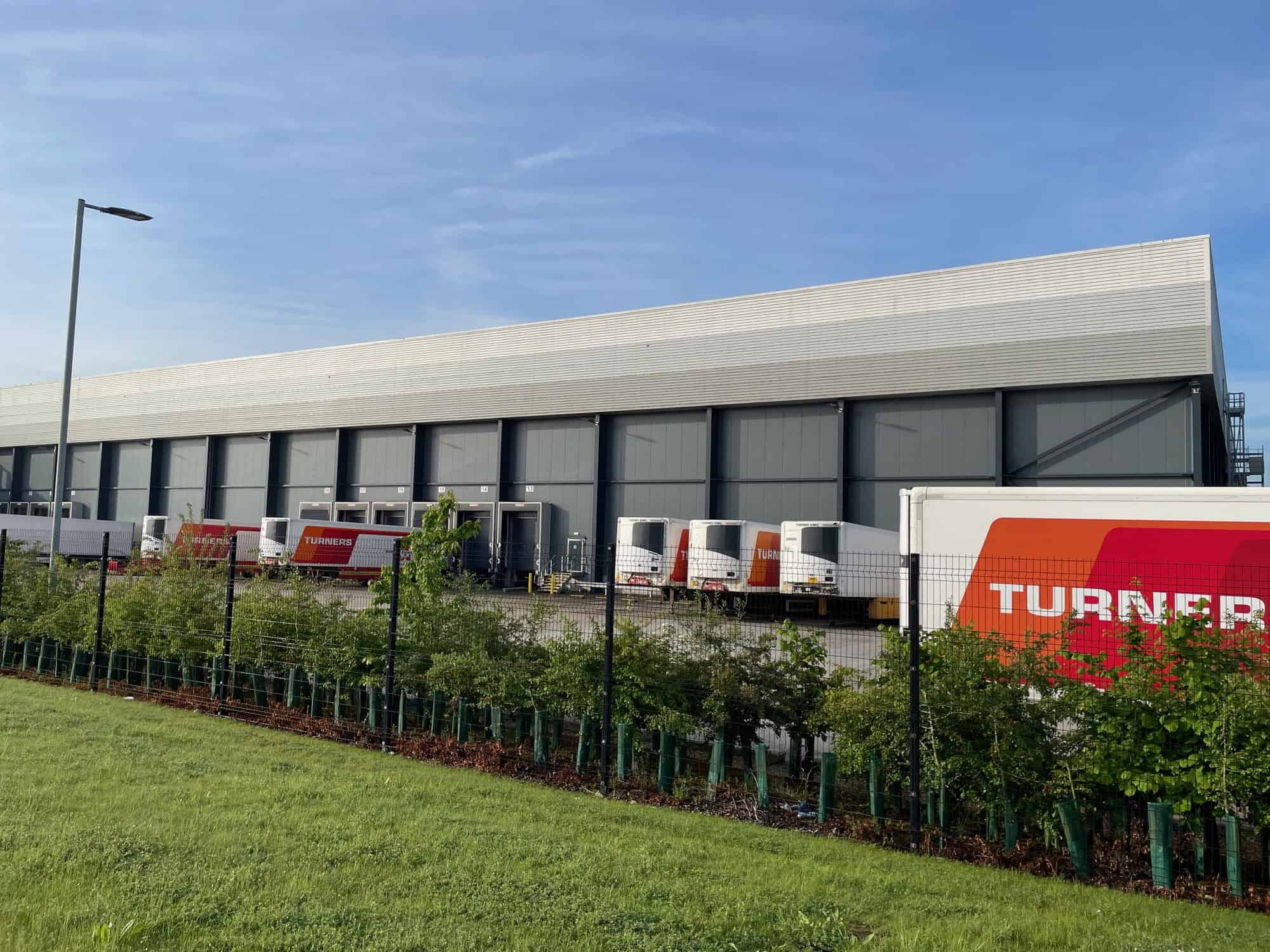 industrial roofing contractors warehousing and distribution rock roofing
